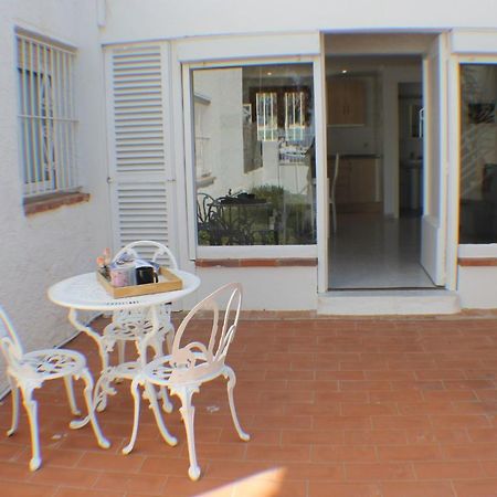 Agi Port De Rosas Apartment ภายนอก รูปภาพ