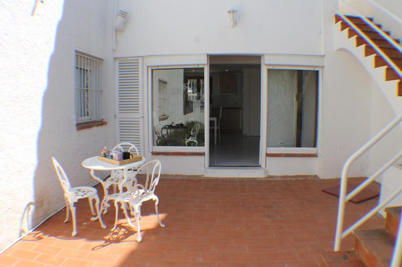 Agi Port De Rosas Apartment ภายนอก รูปภาพ