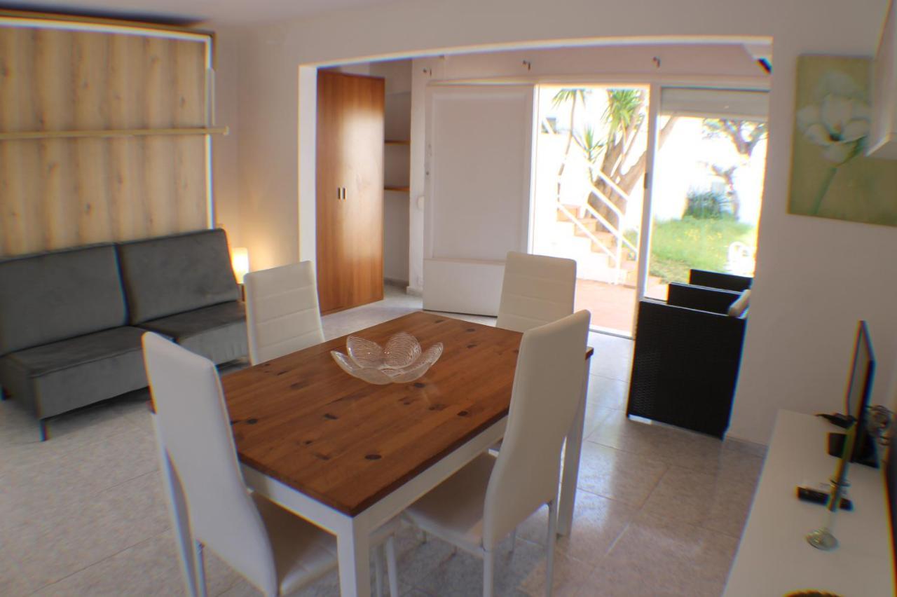 Agi Port De Rosas Apartment ภายนอก รูปภาพ