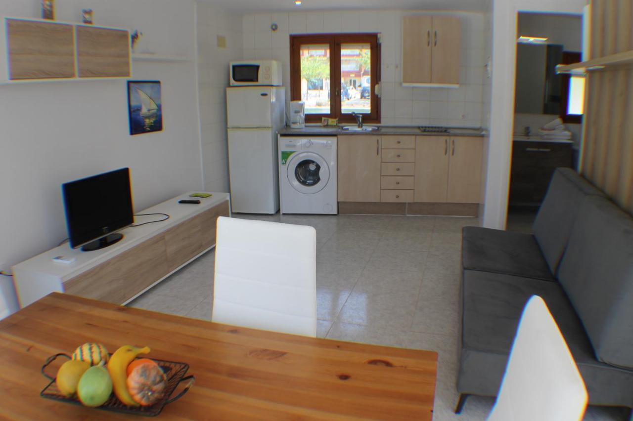 Agi Port De Rosas Apartment ภายนอก รูปภาพ