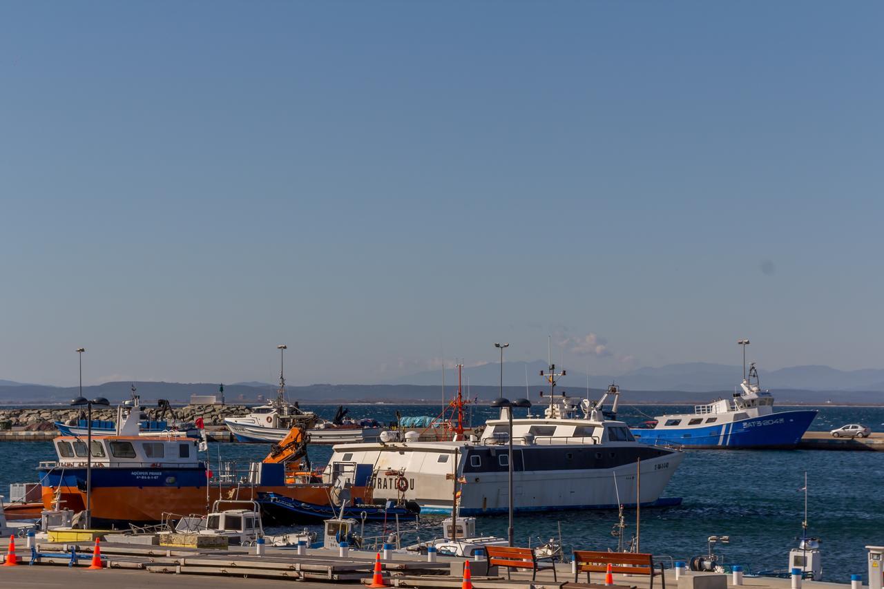 Agi Port De Rosas Apartment ภายนอก รูปภาพ